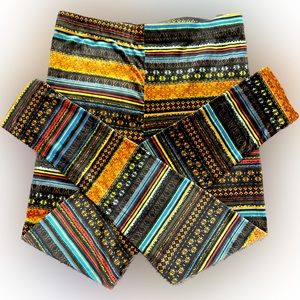 No Boundaries brand velvety Fall leggings, Sz L